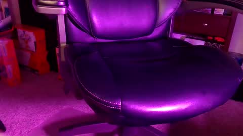 Snapshot of senorgrower chatting on October 2025 07:58:01 AM Mr. Watch Me Grow online show from October 2025 07:58:01 AM