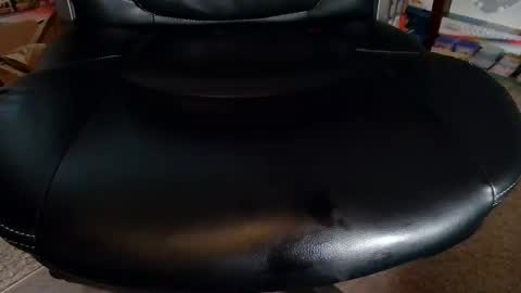 Snapshot of senorgrower chatting on February 2026 04:18:01 PM Mr. Watch Me Grow online show from February 2026 04:18:01 PM