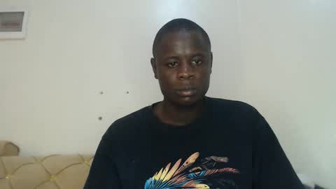 Snapshot of sensation_2 chatting on February 2026 06:43:02 AM Charles online show from February 2026 06:43:02 AM