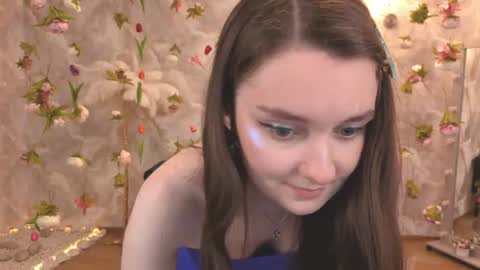Snapshot of sensemysoul chatting on June 2026 03:17:01 AM sensemysoul online show from June 2026 03:17:01 AM