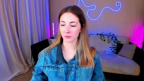 sensitiveheartt online show from September 2025 08:25:01 PM