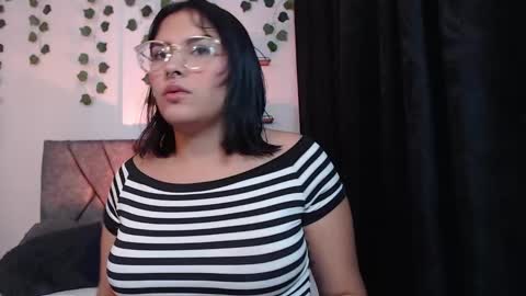 Snapshot of sensual_flame chatting on February 2025 02:12:02 AM Camille and sophie online show from February 2025 02:12:02 AM
