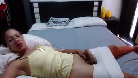 sensual_natalie online show from October 2025 05:35:02 PM