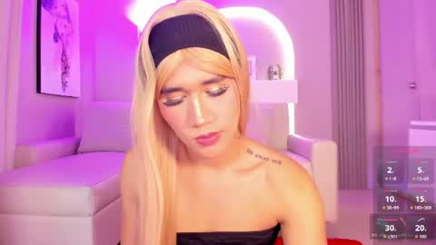 Snapshot of sensual_shanel chatting on June 2026 02:38:01 AM sensual_shanel online show from June 2026 02:38:01 AM