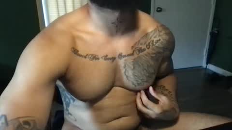 SensualBates online show from November 2025 07:03:02 PM