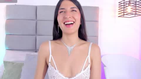 Jeen  online show from March 2026 08:48:01 PM