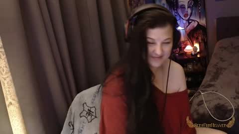 Tara online show from March 2026 12:42:01 PM