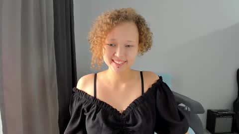 senya_sol online show from February 2026 09:53:01 AM