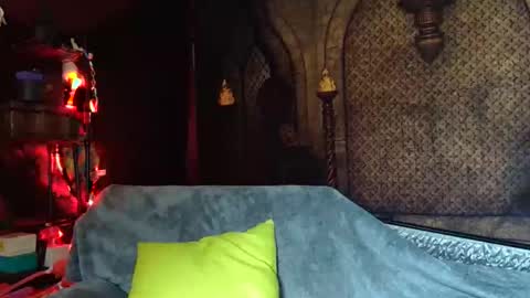 Seraphin Munster online show from March 2026 06:26:02 PM