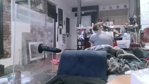 seraphyx33 online show from September 2025 05:16:02 PM