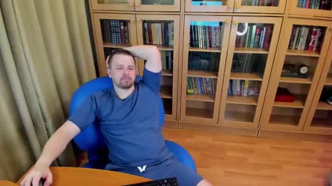 Snapshot of serdron_ chatting on March 2025 02:58:01 AM Alisha Kevin online show from March 2025 02:58:01 AM