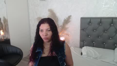 Snapshot of serena_houstonn chatting on June 2026 11:03:02 AM Serena online show from June 2026 11:03:02 AM