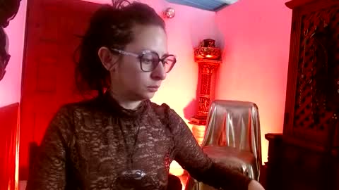 Snapshot of serena_xyz chatting on January 2026 03:27:01 PM Serena Xyz online show from January 2026 03:27:01 PM