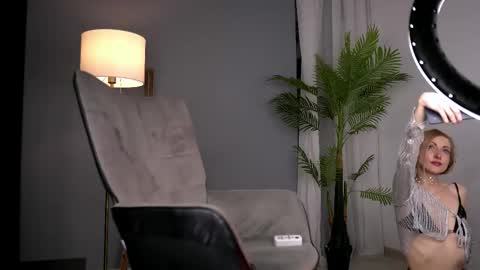 SerenaGrant online show from February 2026 05:36:01 AM