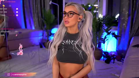 Snapshot of serene_sophiex chatting on January 2025 01:11:01 AM Serene Sophiex online show from January 2025 01:11:01 AM