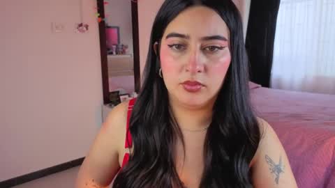 Snapshot of serenna_se chatting on June 2026 09:19:01 PM Serenna Cruz online show from June 2026 09:19:01 PM