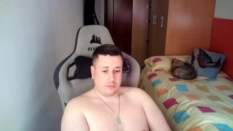 Pollos online show from March 2026 03:50:01 PM