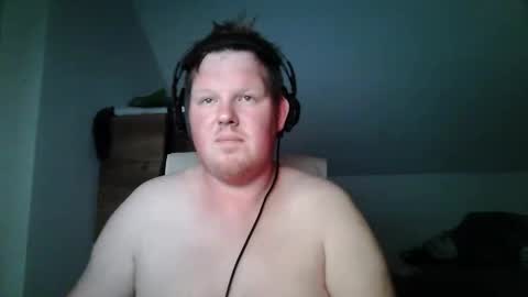 setcuna online show from November 2025 08:00:01 PM