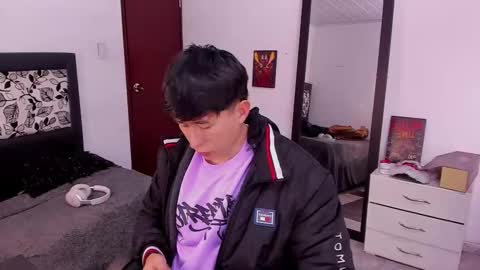 david  online show from March 2025 08:05:01 PM