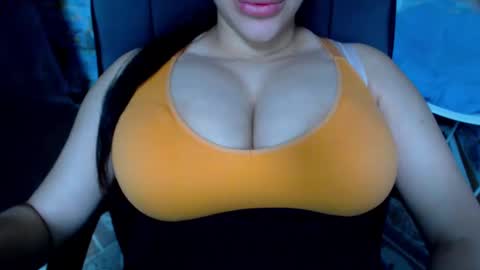 Snapshot of seu_cute chatting on February 2025 03:54:01 PM seu_cute online show from February 2025 03:54:01 PM