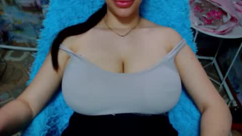 Snapshot of seu_cute chatting on September 2025 10:37:01 AM seu_cute online show from September 2025 10:37:01 AM