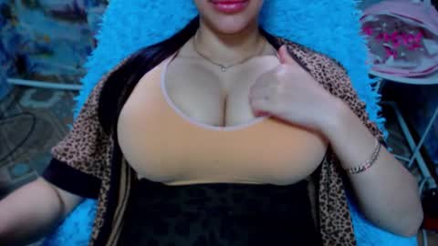 Snapshot of seu_cute chatting on September 2025 09:10:02 AM seu_cute online show from September 2025 09:10:02 AM