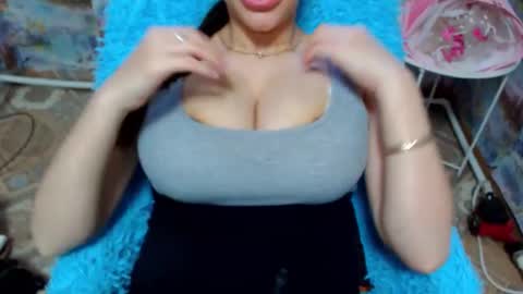 Snapshot of seu_cute chatting on September 2025 11:02:01 AM seu_cute online show from September 2025 11:02:01 AM