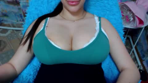 Snapshot of seu_cute chatting on October 2025 12:27:01 PM seu_cute online show from October 2025 12:27:01 PM