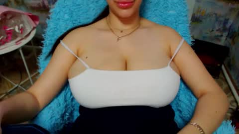 Snapshot of seu_cute chatting on November 2025 06:02:02 AM seu_cute online show from November 2025 06:02:02 AM