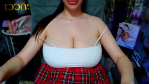 Snapshot of seu_cute chatting on June 2026 06:57:02 PM seu_cute online show from June 2026 06:57:02 PM