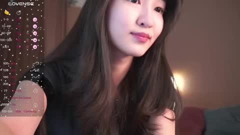 Snapshot of seulbi chatting on May 2026 11:59:02 AM Sana online show from May 2026 11:59:02 AM