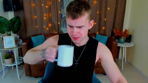 SevanS14 online show from January 2025 10:41:02 PM