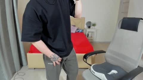 SevanS14 online show from February 2025 08:53:02 PM