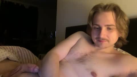 Snapshot of seven20yrs chatting on January 2025 03:08:02 AM seven20yrs online show from January 2025 03:08:02 AM