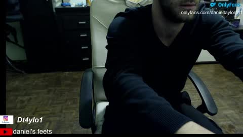 Snapshot of sexandsexy1999 chatting on January 2025 03:04:02 AM Daniel Taylor online show from January 2025 03:04:02 AM