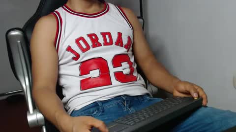 arnold online show from December 2024 03:45:02 AM