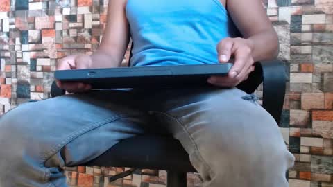 arnold online show from September 2025 02:51:02 PM