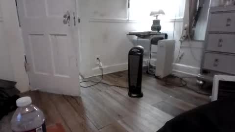 sexboy1437 online show from November 2025 08:15:01 AM