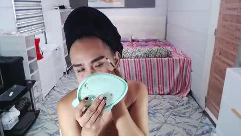 Snapshot of sexcum_trendingts_now chatting on April 2026 01:30:02 AM MS Anna online show from April 2026 01:30:02 AM