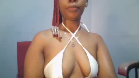 Maggie online show from March 2025 04:05:02 AM