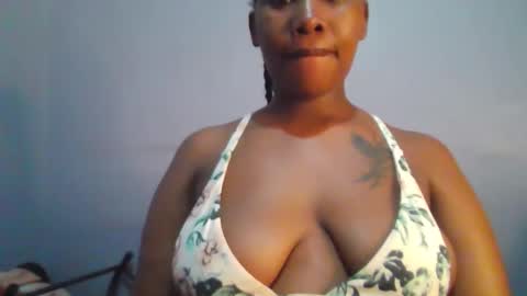 Maggie online show from September 2025 04:16:02 AM