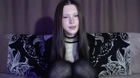 Nextdoor Princess online show from November 2025 04:34:01 AM