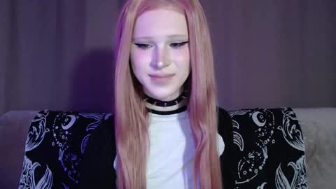 Snapshot of sexpired_princess chatting on March 2026 05:02:02 AM Nextdoor Princess online show from March 2026 05:02:02 AM