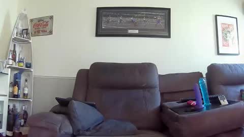 Ellie online show from January 2026 06:28:01 AM