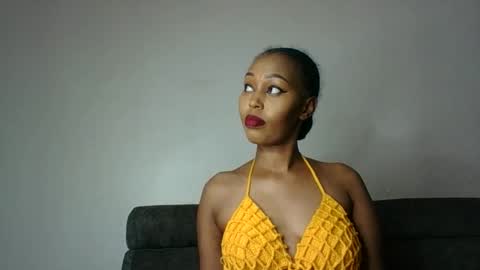 Snapshot of sexttiana_ebony chatting on October 2025 09:52:01 AM sexttiana_ebony online show from October 2025 09:52:01 AM