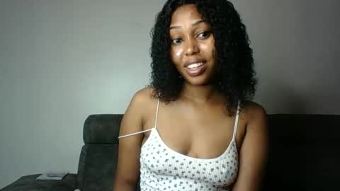 Snapshot of sexttiana_ebony chatting on October 2025 10:14:01 AM sexttiana_ebony online show from October 2025 10:14:01 AM