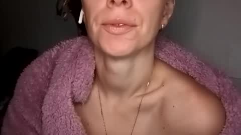 Verona online show from December 2025 07:49:01 AM