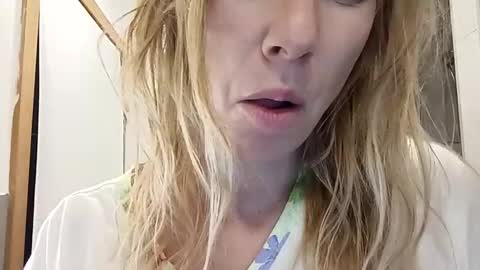 Verona online show from April 2026 12:19:01 AM