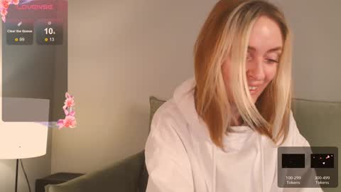 Ray  New video in bio online show from January 2025 05:53:01 PM