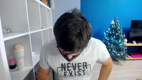 Snapshot of sexxxdickbig chatting on January 2025 07:23:02 PM Tommy online show from January 2025 07:23:02 PM